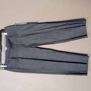 Style That Works Gray Cropped Dress Pants Size 3 NWT